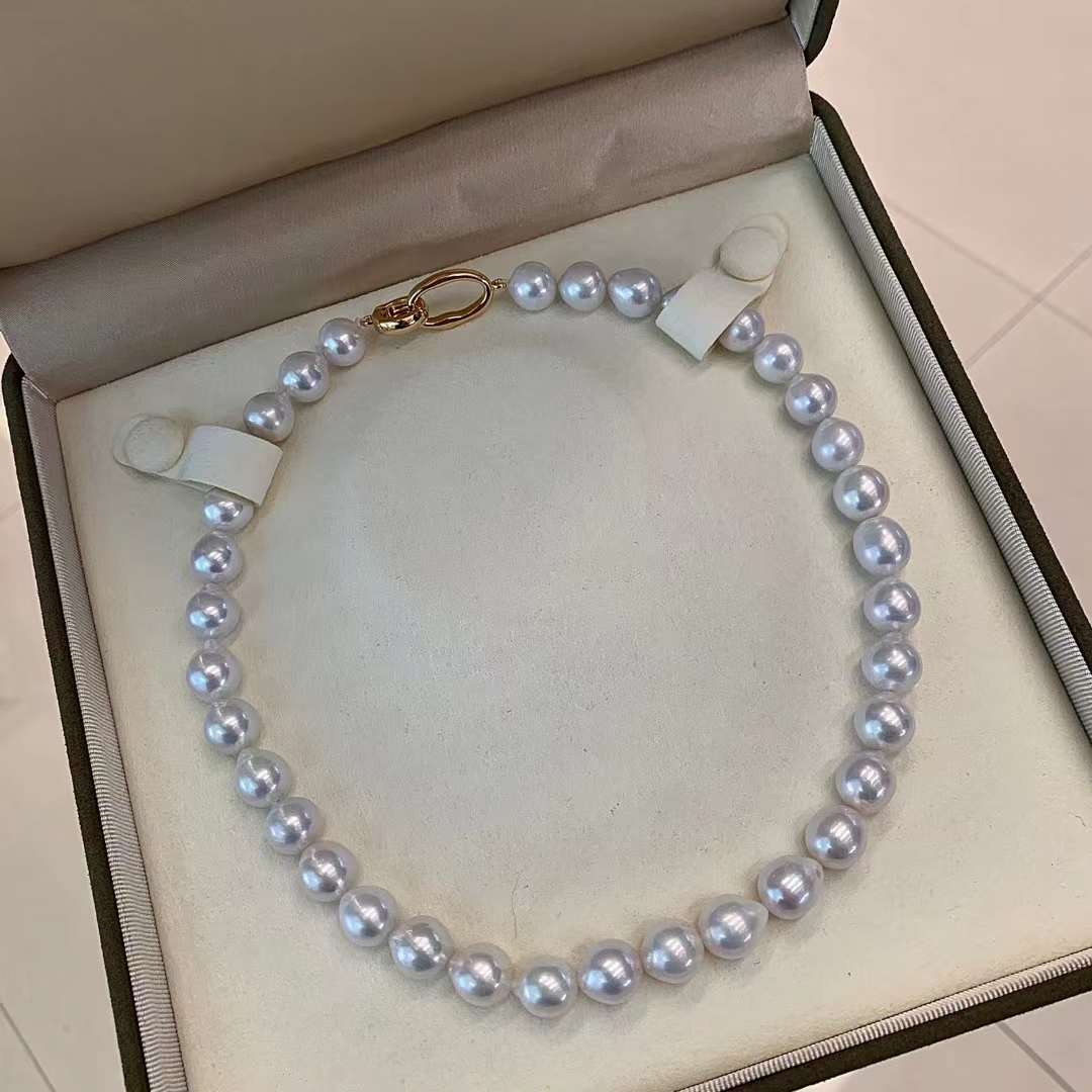Trendy 10-11mm Freshwater Baroque Pearl Necklace