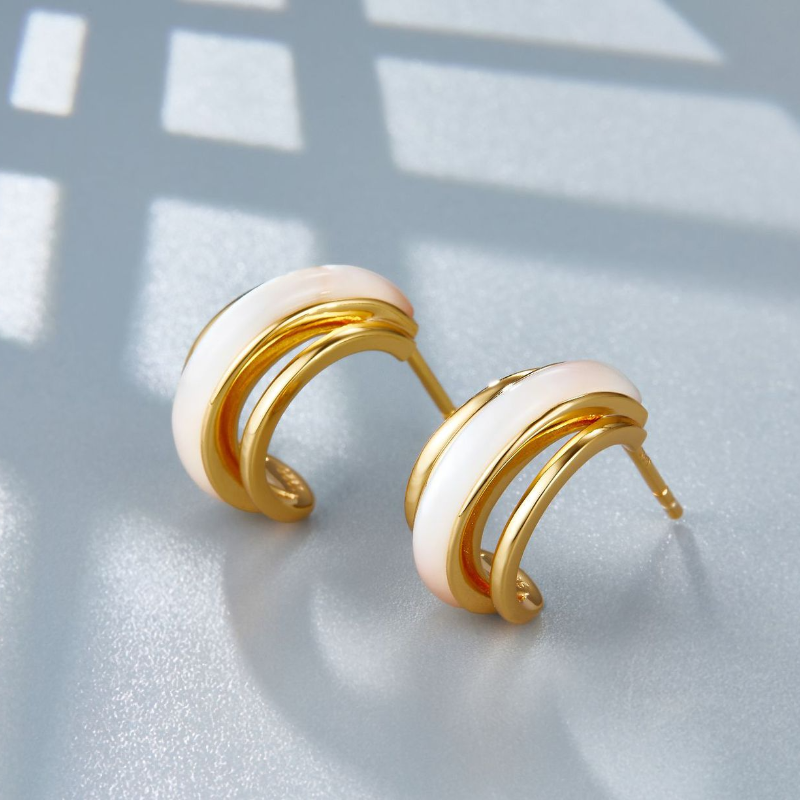 Curved Natural White Mother-of-Pearl Stud Earrings