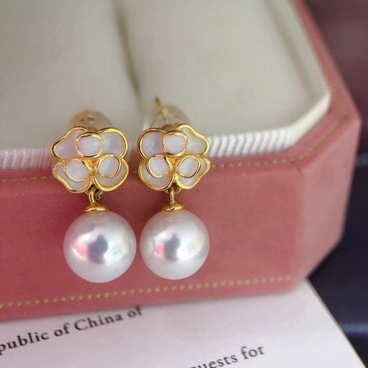 Vintage Camellia 8-9mm Freshwater Pearl Earrings