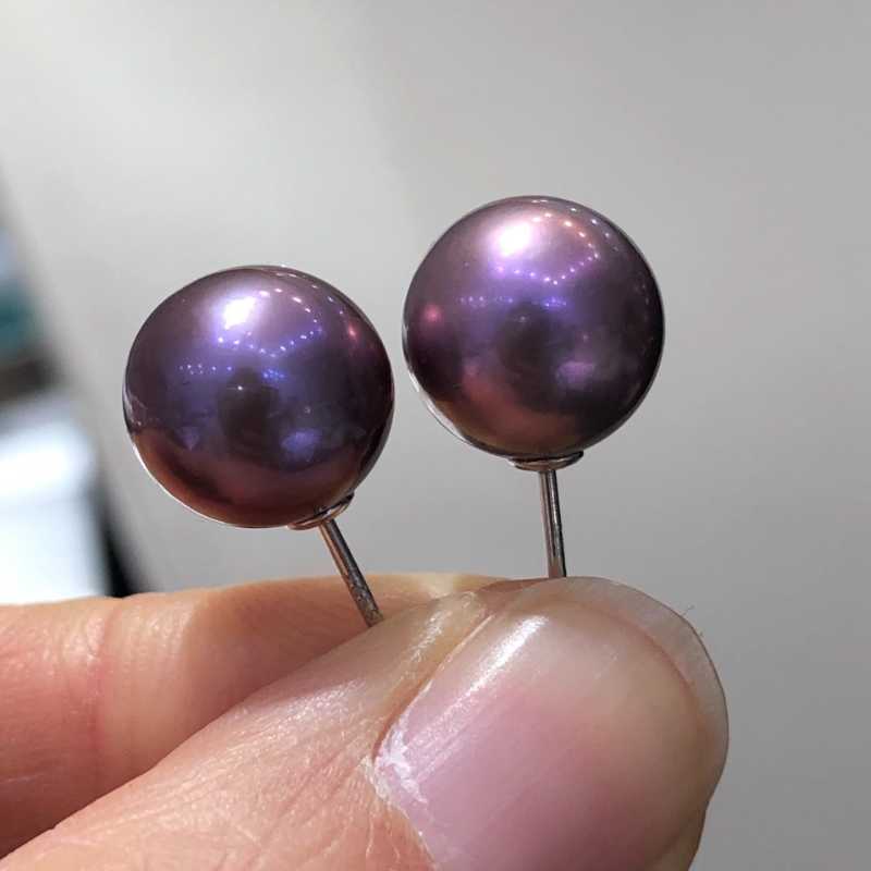 10-11mm Freshwater Edison Purple Pearl Stud Earrings