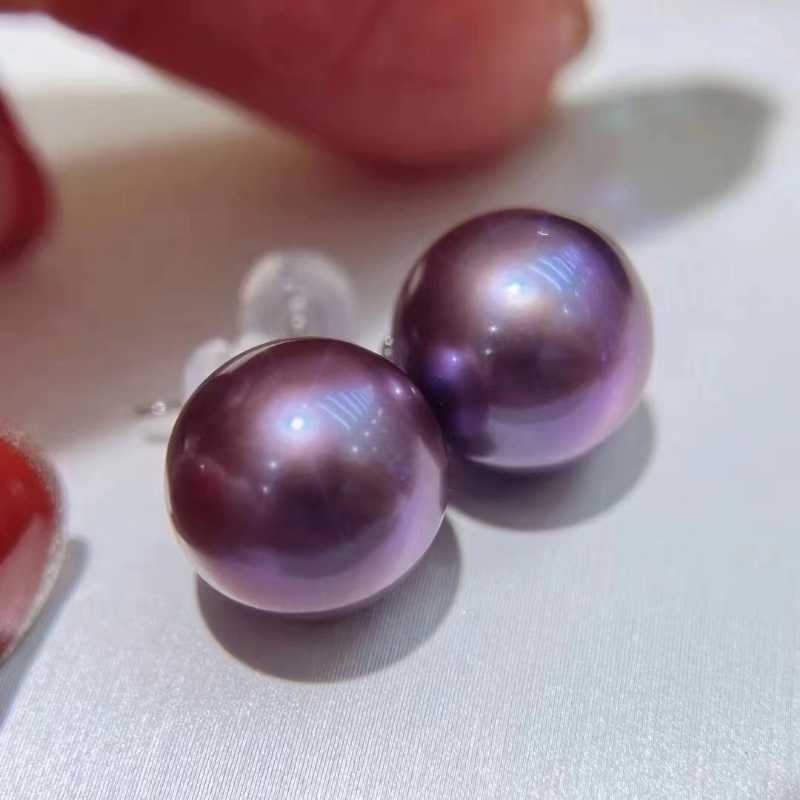 10-11mm Freshwater Edison Purple Pearl Stud Earrings