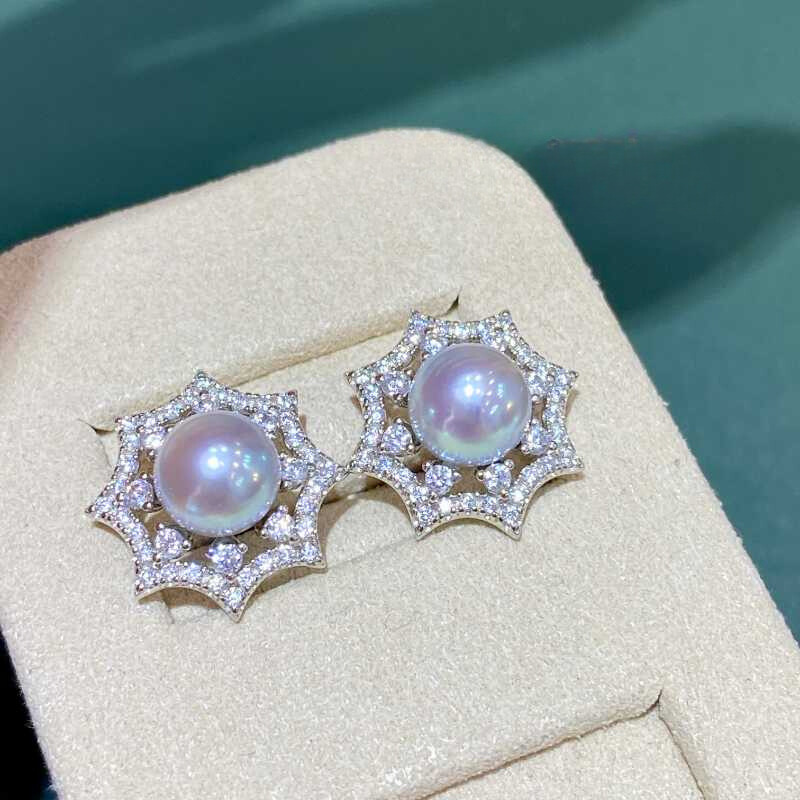 Snowflake 7-8mm Japanese Seawater Akoya Pearl Stud Earrings