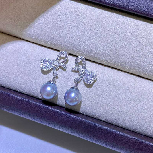 Bow Shape 7-8mm Japanese Seawater Akoya Pearl Earrings