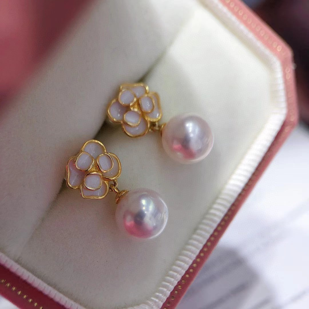 Vintage Camellia 8-9mm Freshwater Pearl Earrings