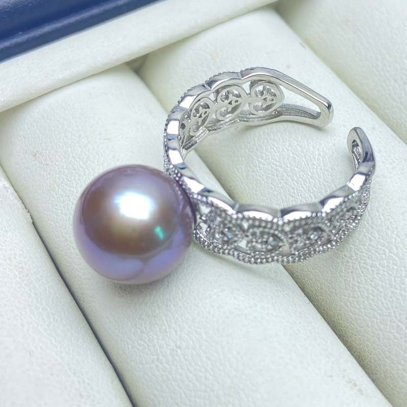 Vintage Lace 10-11mm Freshwater Pearl Ring