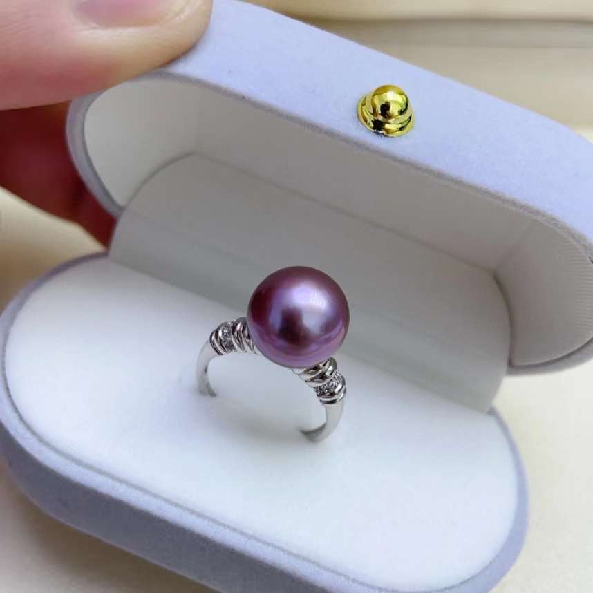 Classic 11-12mm Freshwater Edison Purple Pearl Ring