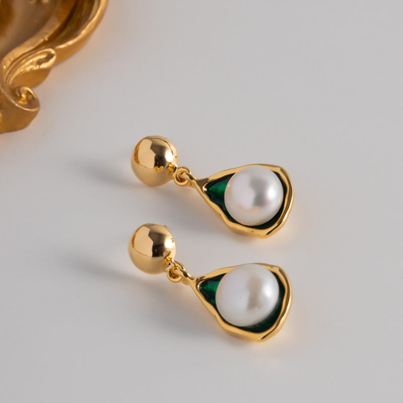 Drop-Shaped Leaf Freshwater Pearl Earrings