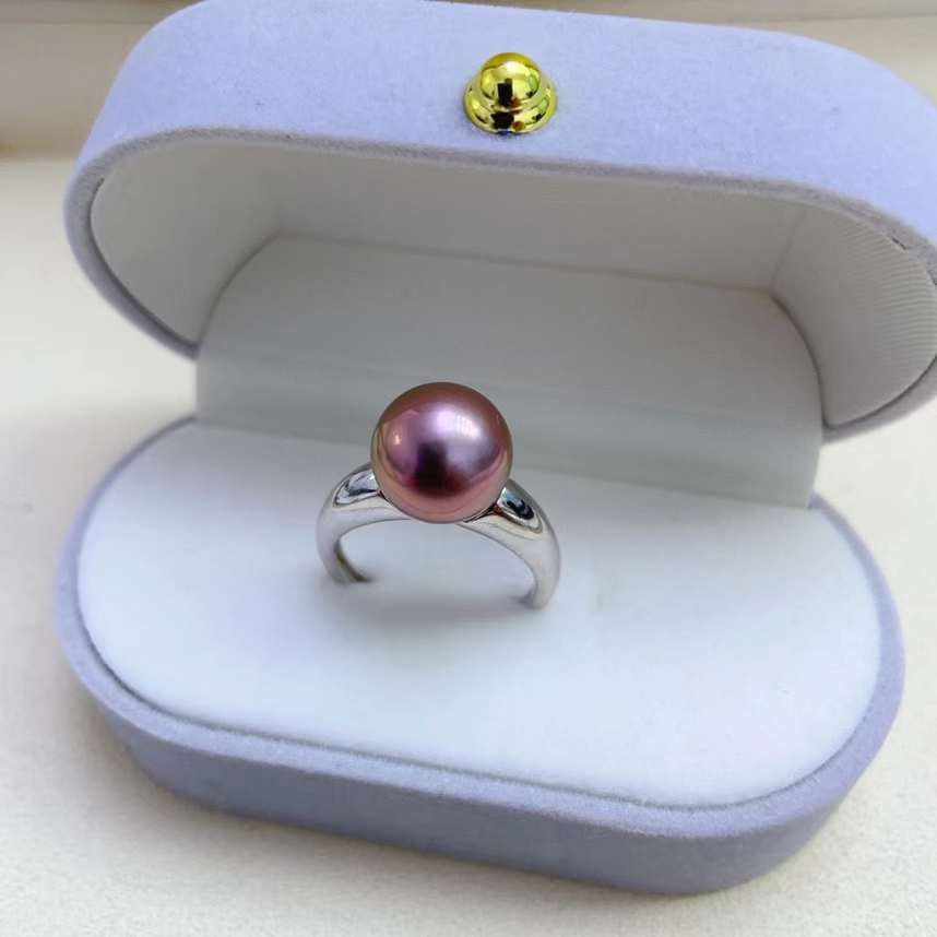 10-11mm Freshwater Edison Purple Pearl Ring & 925 Sterling Sliver