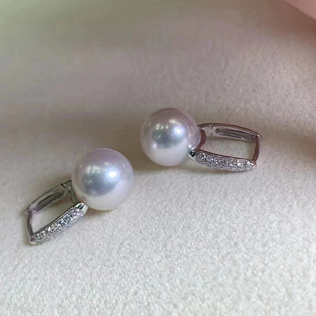 10-11mm Freshwater Edison White Pearl Earrings