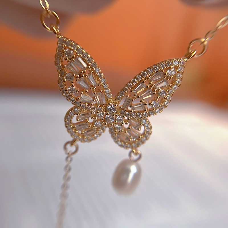 5-6mm Freshwater Pearl Butterfly Necklace