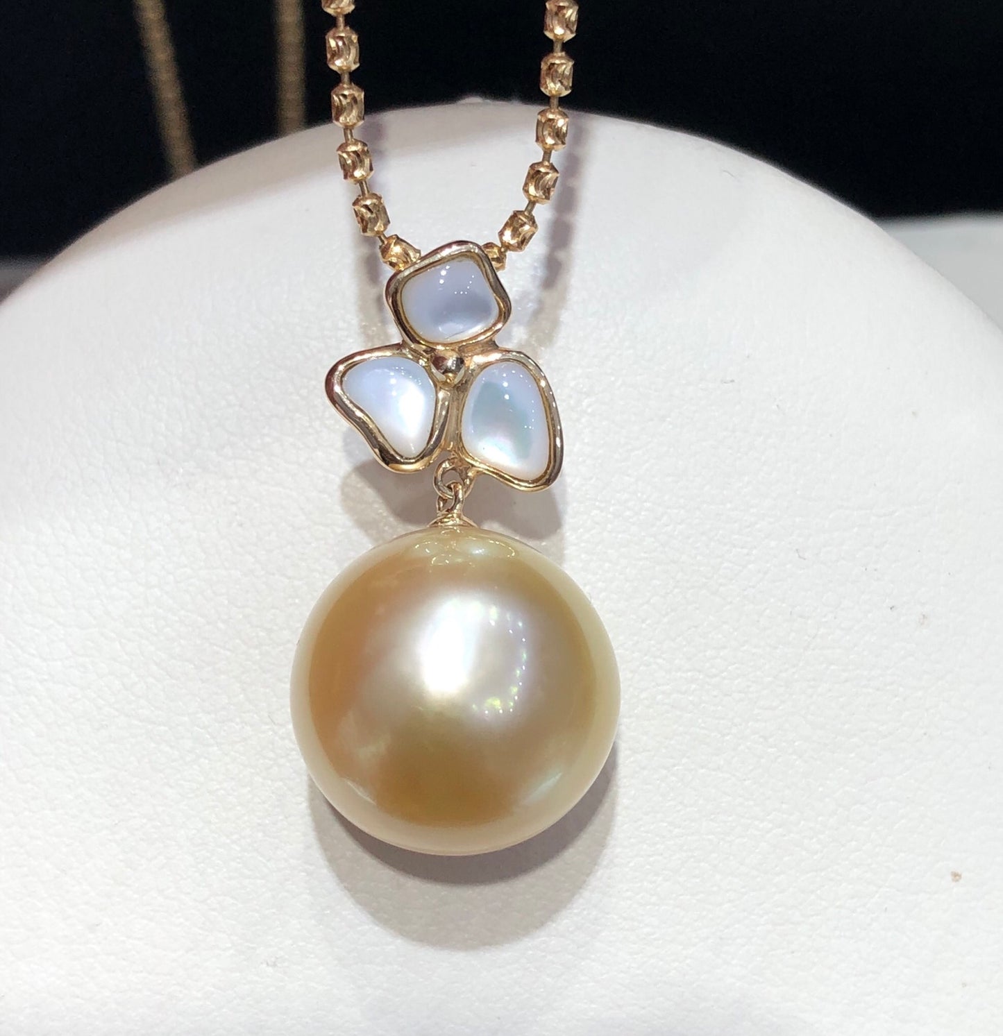 15mm South Sea Golden Pearl Pendant & 14k Solid Gold