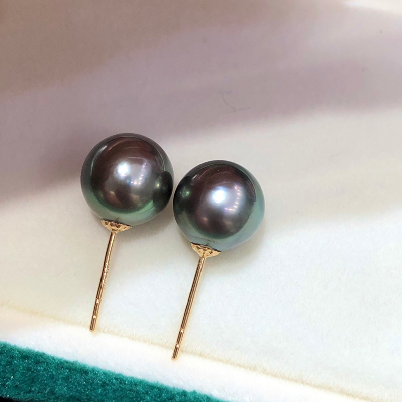 8-9mm Tahitian Seawater Pearl Stud Earrings In 18k Solid Gold