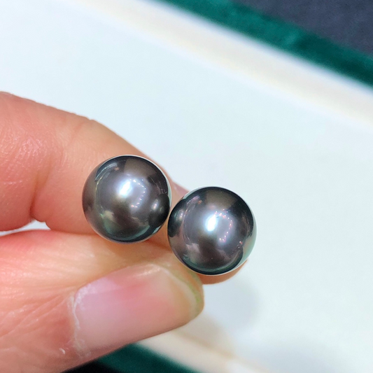 8-9mm Tahitian Seawater Pearl Stud Earrings In 18k Solid Gold