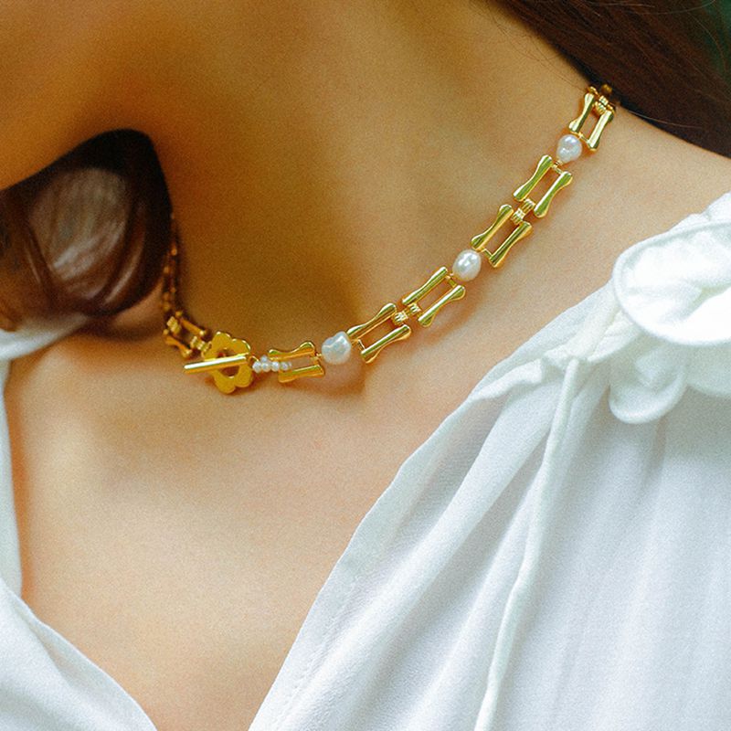 Bamboo Chain Panel Pearl Choker