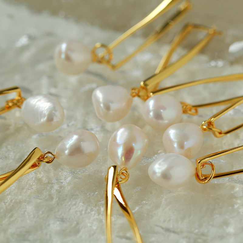 Twist Pearl Drop Earrings