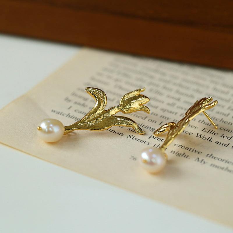 Vintage Tulip Pearl Earrings