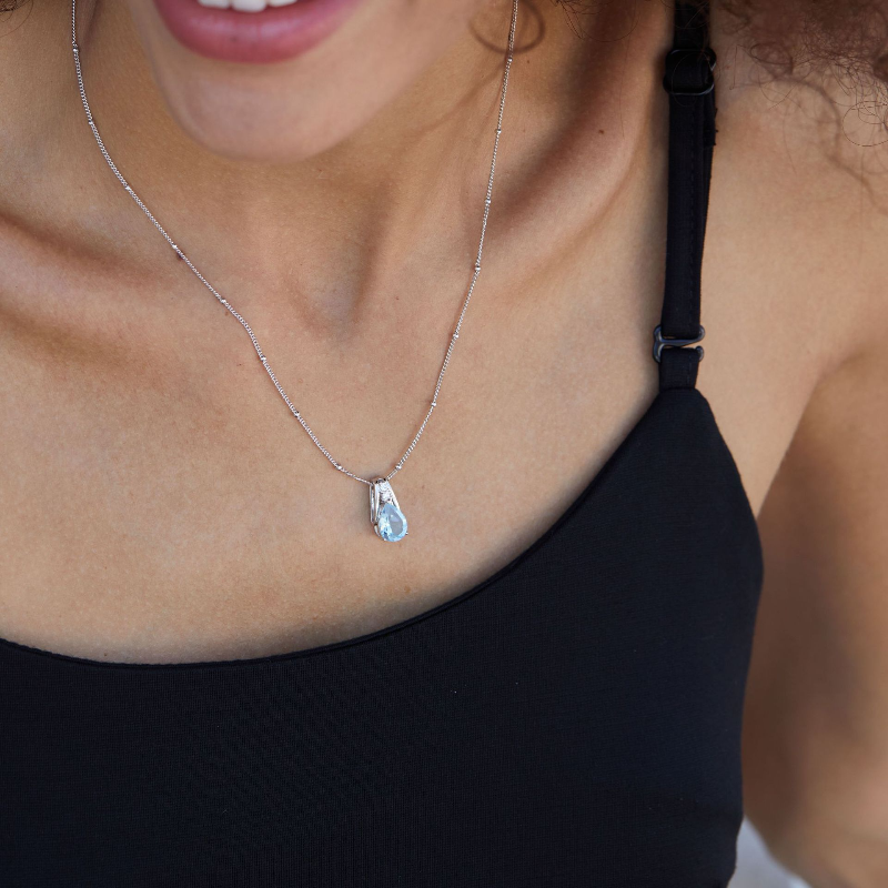 Water Drop Blue Topaz Simple Clavicle Choker